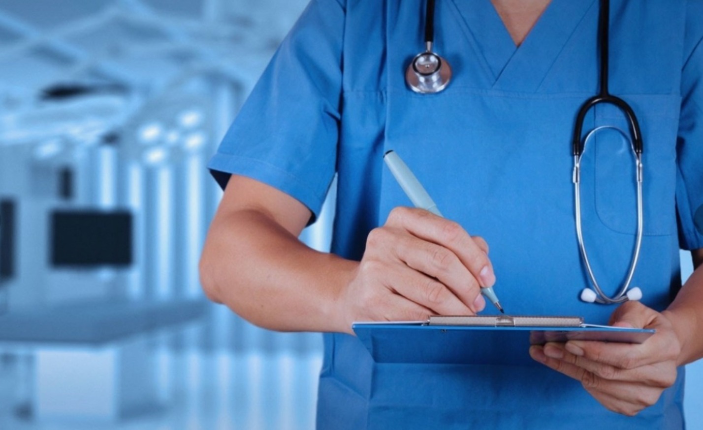 Платные медицинские услуги: когда выгодно обращаться к частным врачам