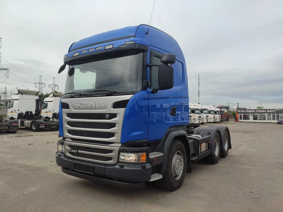 Седельные тягачи б/у 6х4: выбор, преимущества и что нужно знать перед покупкой