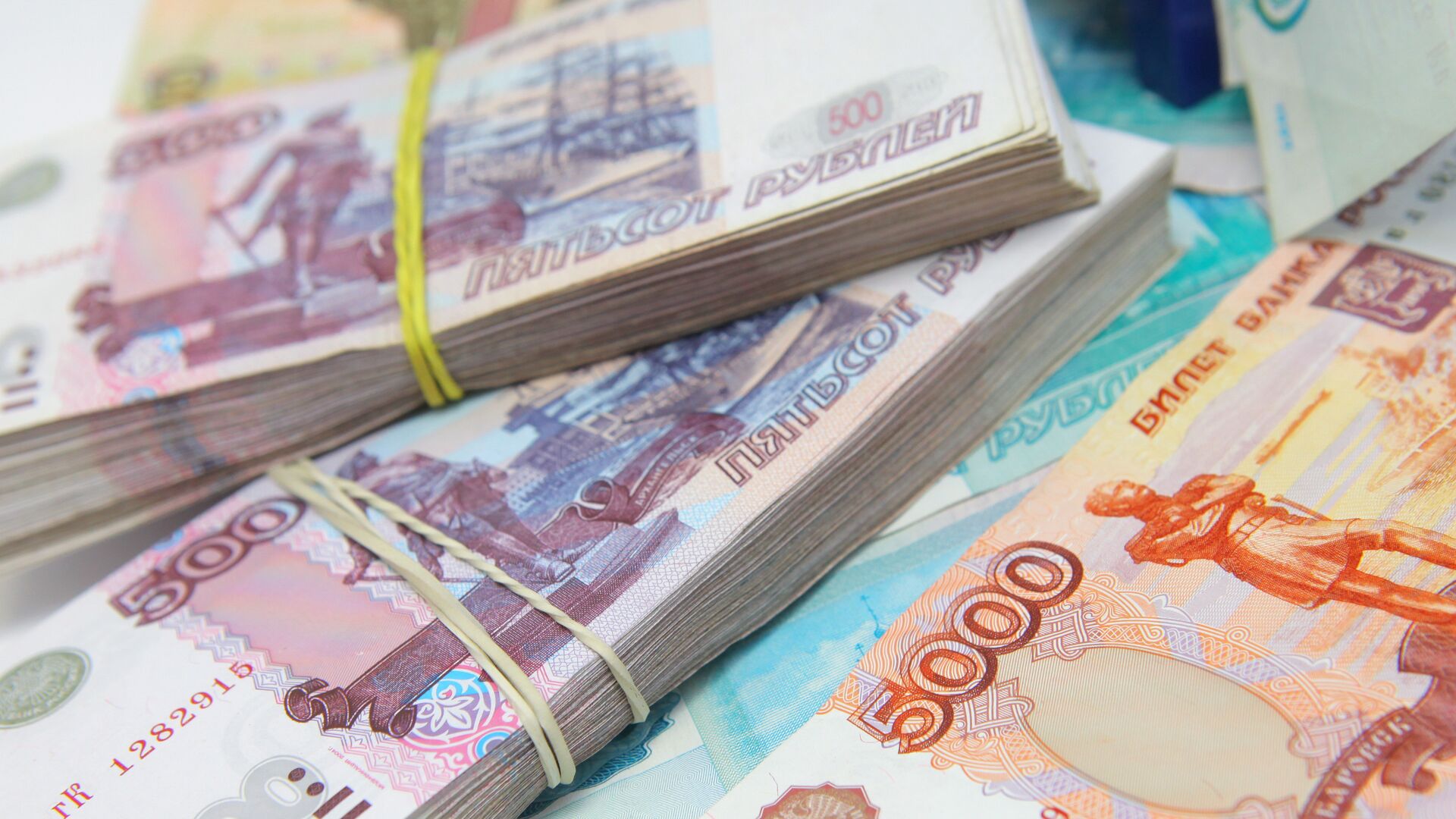 АСВ: размер средств Фонд страхования вкладов в России достиг 1,14 триллиона рублей